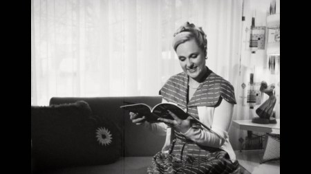 like-moi! jeune femme en danger