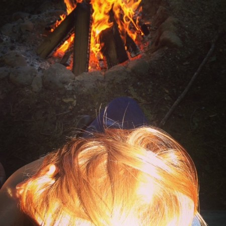 Les cheveux de feu de ma chérie, les cheveux d'automne, les cheveux qui me permettent d'être furie et amour.